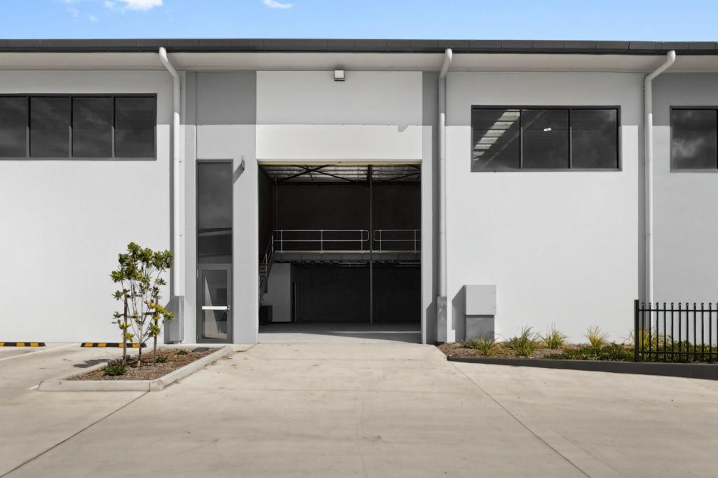 1/183 Hume Dr, Bundamba, QLD 4304