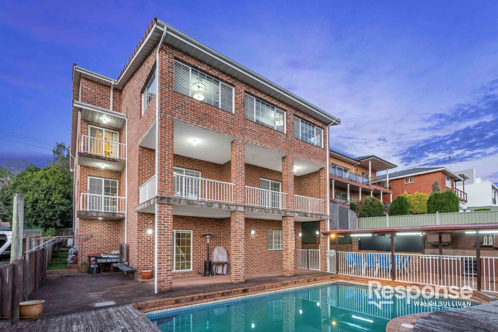 33 Caithness Cres, Winston Hills, NSW 2153