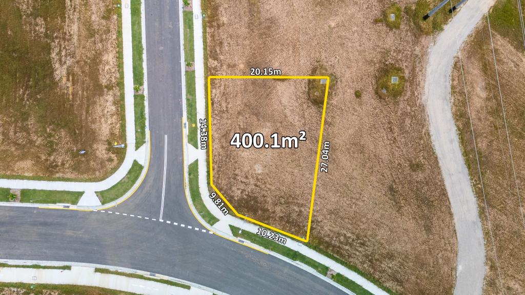 42 SOLOMON CRES, HORNINGSEA PARK, NSW 2171