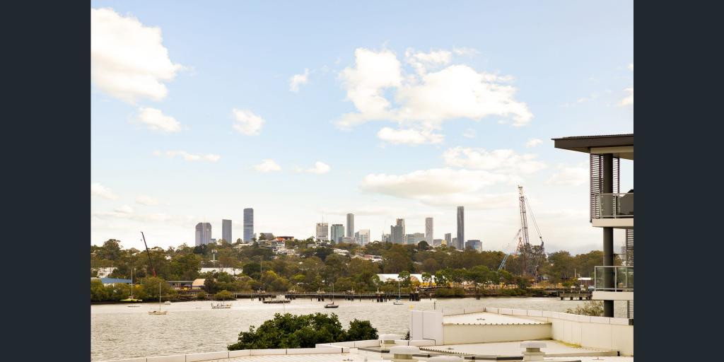 12/102 Parkside Cct, Hamilton, QLD 4007