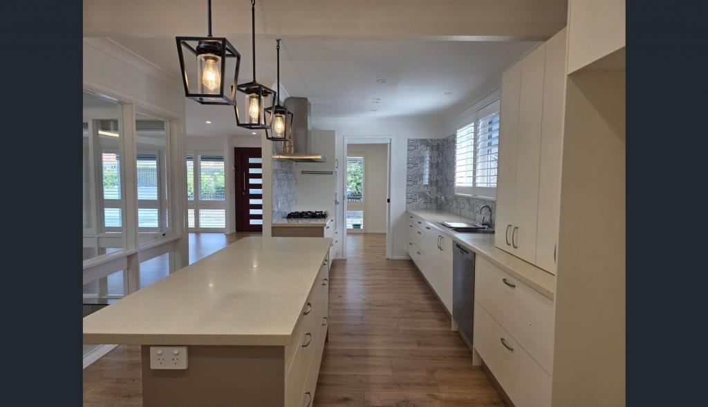 160 Caroline Chisholm Dr, Winston Hills, NSW 2153