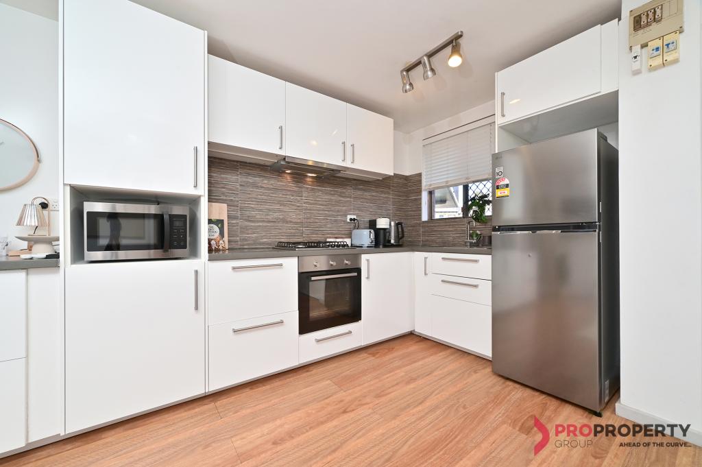 15/2 Bennelong Pl, Leederville, WA 6007