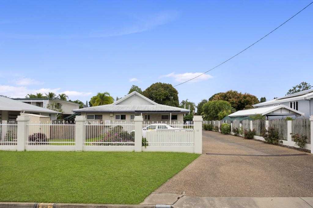 4/11 Cheyne St, Pimlico, QLD 4812