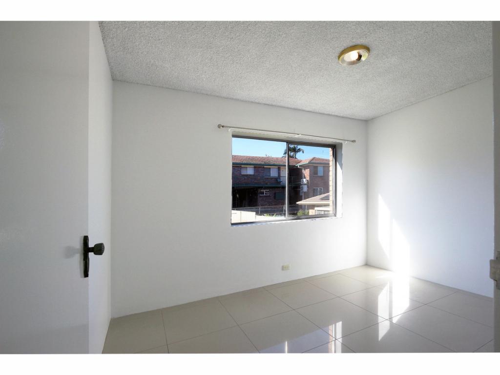 2/12 Cross St, Fairfield, QLD 4103