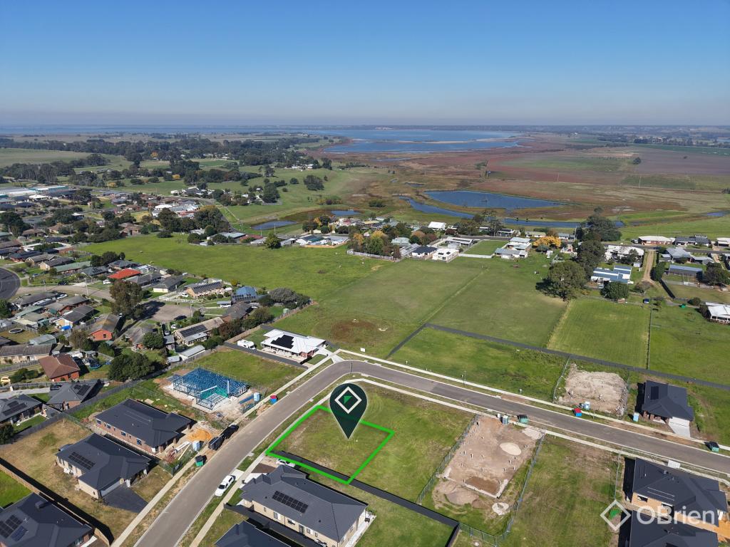 12 Clothier Cres, East Bairnsdale, VIC 3875