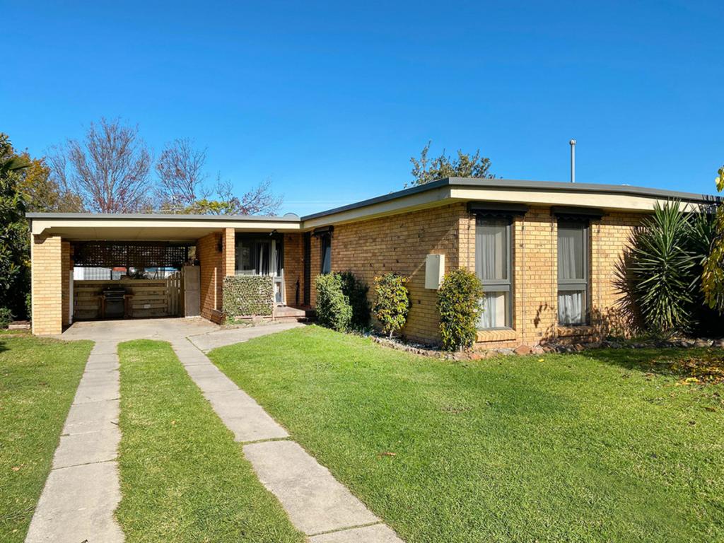 331 Haines Ct, Lavington, NSW 2641