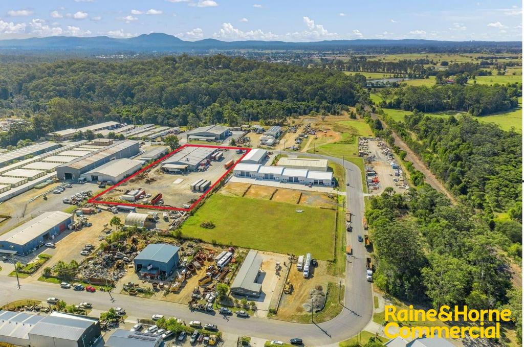 20 COMMERCE ST, WAUCHOPE, NSW 2446