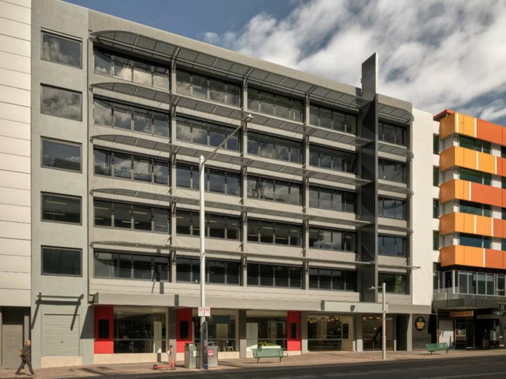 4 MORT ST, CITY, ACT 2601
