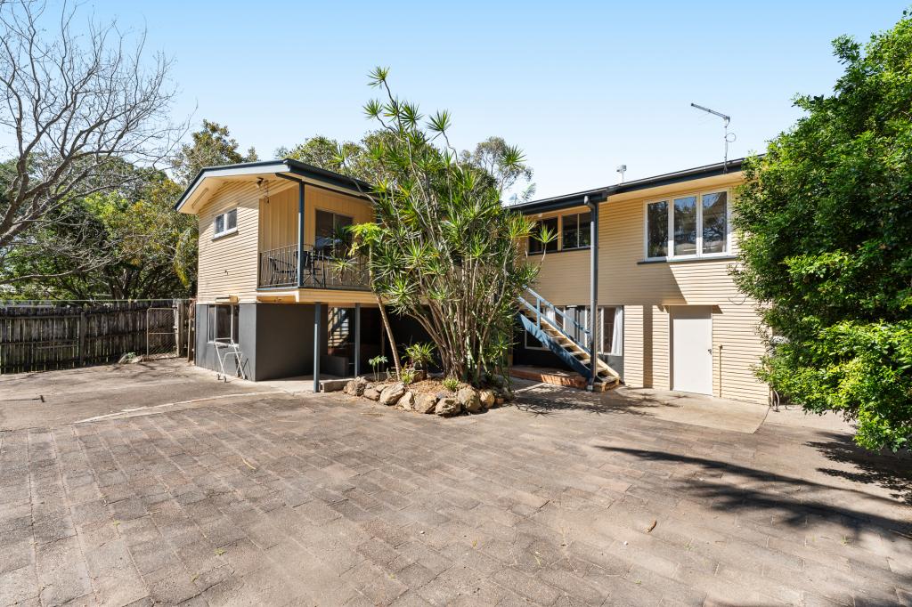 107 Home St, Fairfield, QLD 4103