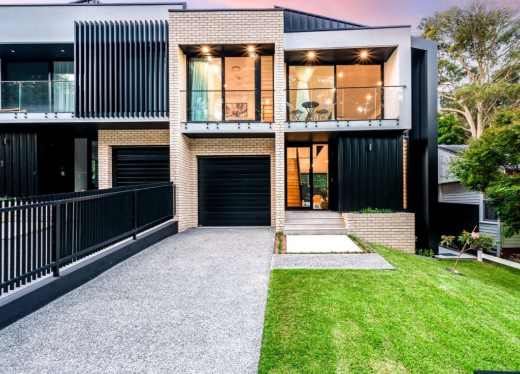 18 Flowerdale Ave, Merewether, NSW 2291