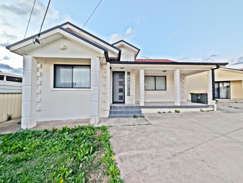 24 SUTHERLAND ST, CANLEY HEIGHTS, NSW 2166