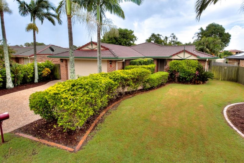 6 Cardwell Ct, Meadowbrook, QLD 4131