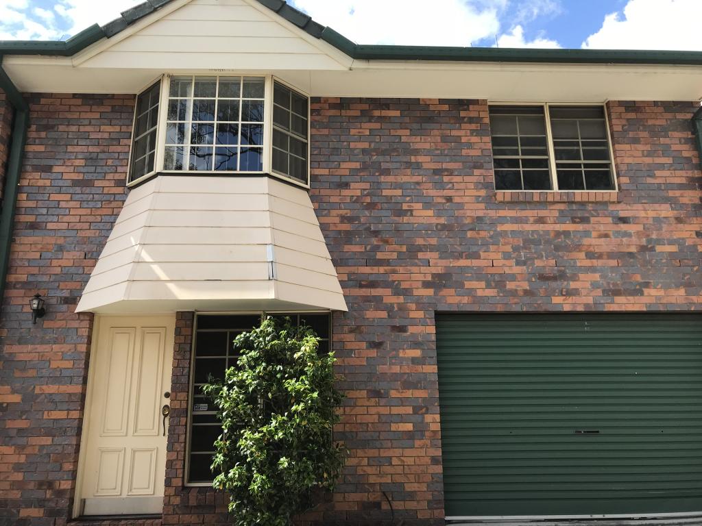 4/8-12 Quinn St, Toowong, QLD 4066