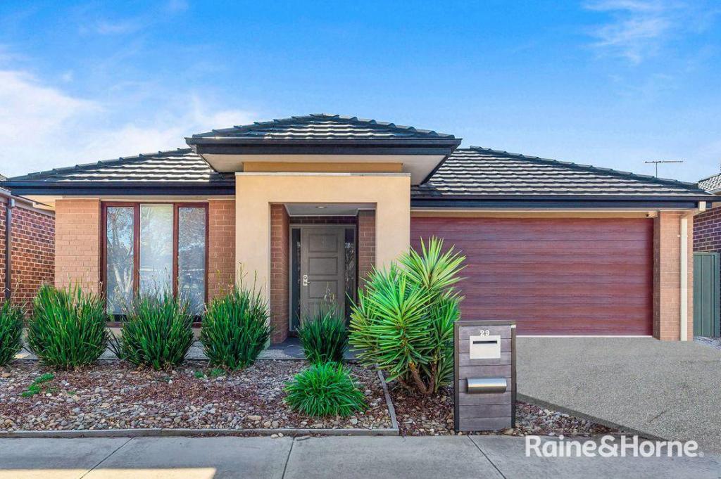 29 Dahlia Dr, Caroline Springs, VIC 3023