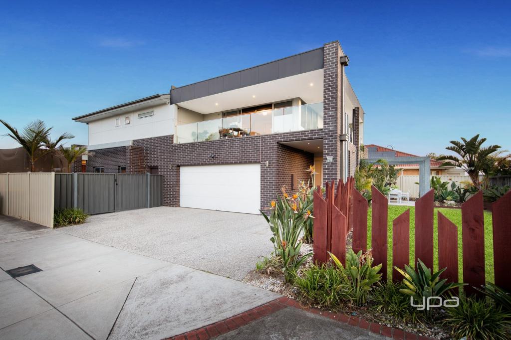 8 Isabella Gr, Taylors Hill, VIC 3037