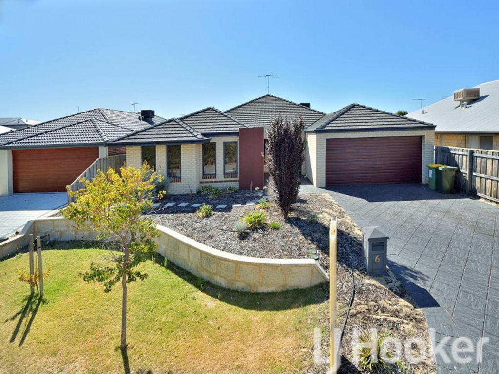 6 Santalum Crcs, Halls Head, WA 6210