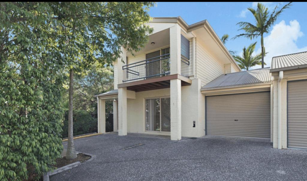 1/64 Adamson St, Wooloowin, QLD 4030