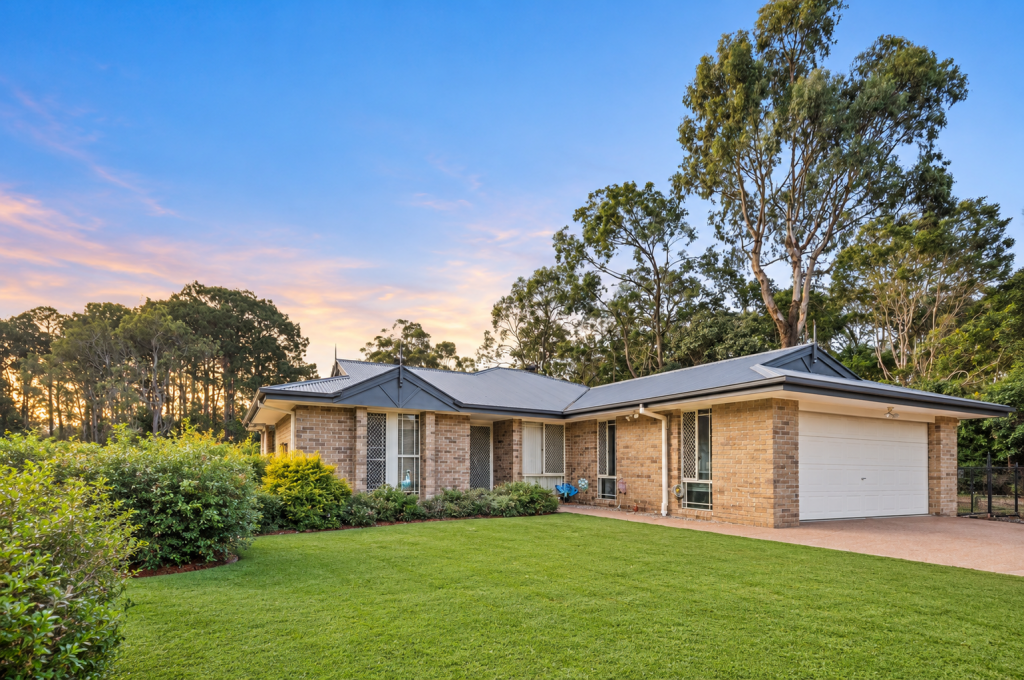 27 Morgan Rd, Narangba, QLD 4504