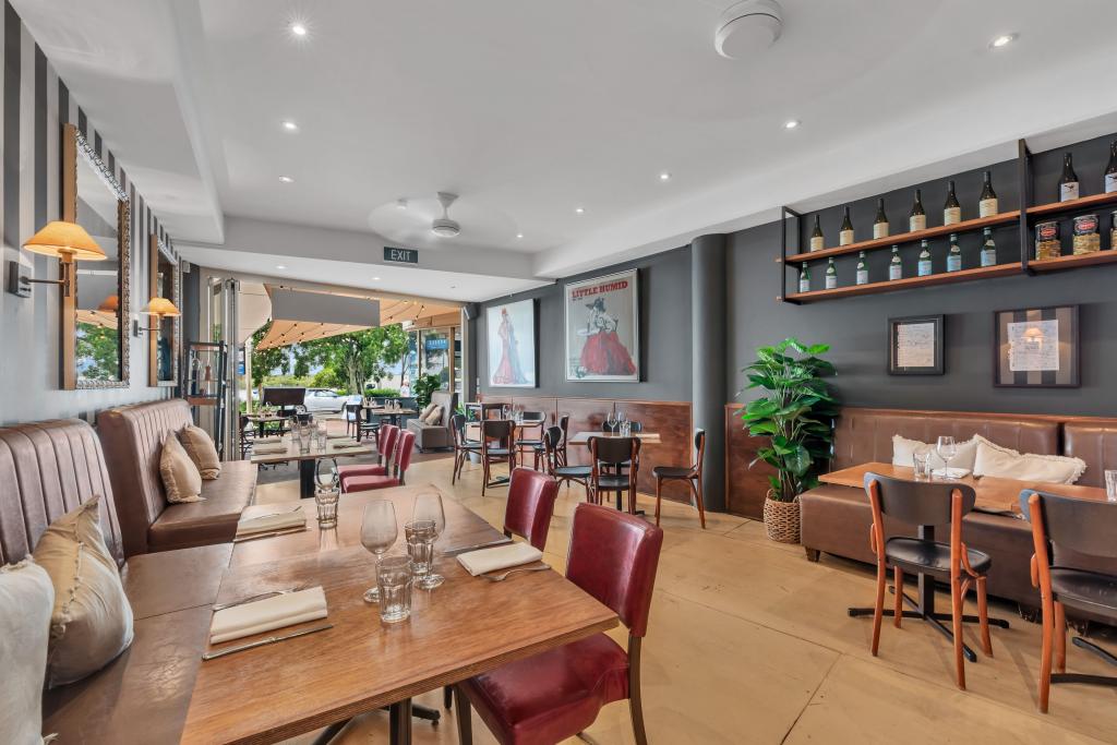 Shop 2/235 Gympie Tce, Noosaville, QLD 4566