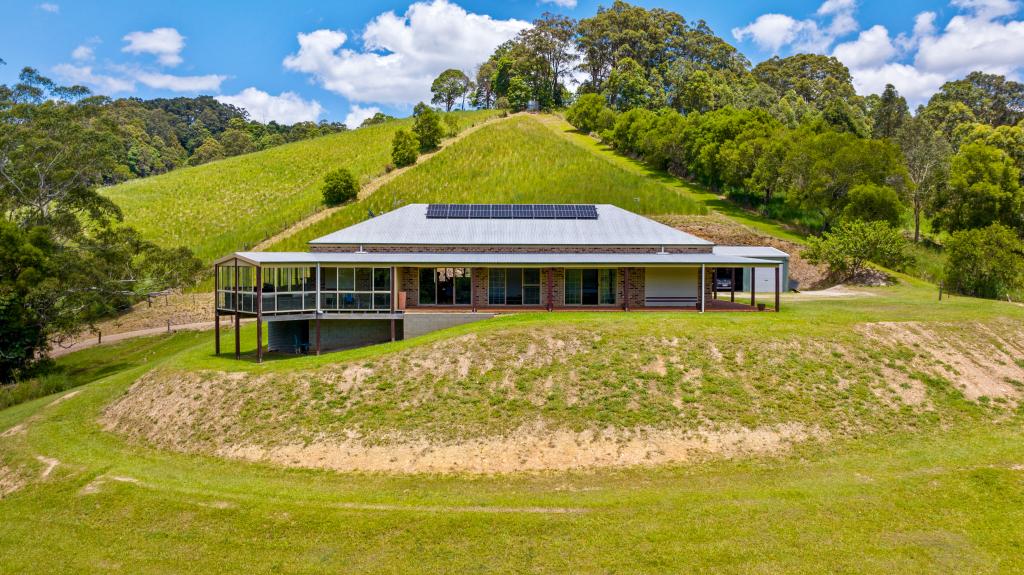 136 Wust Rd, Cooroy, QLD 4563