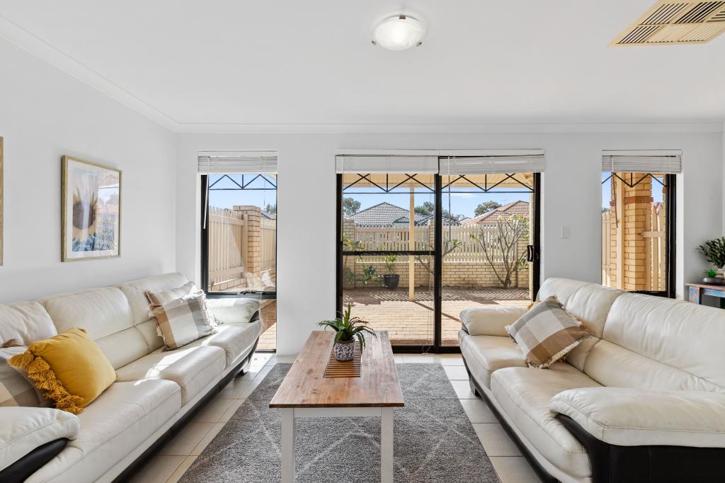 28a Russell Rd, Madeley, WA 6065