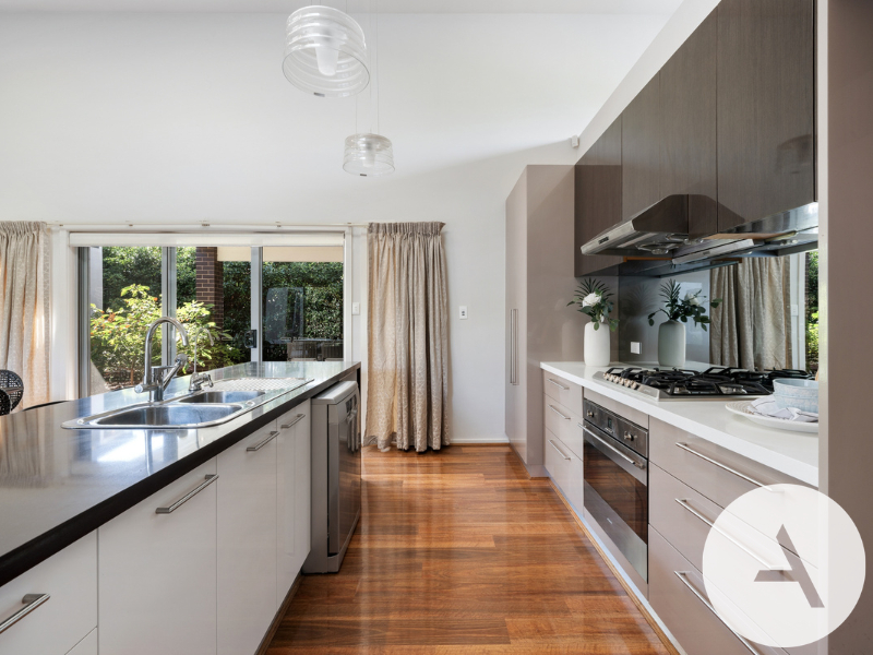 11 Abena Ave, Crace, ACT 2911