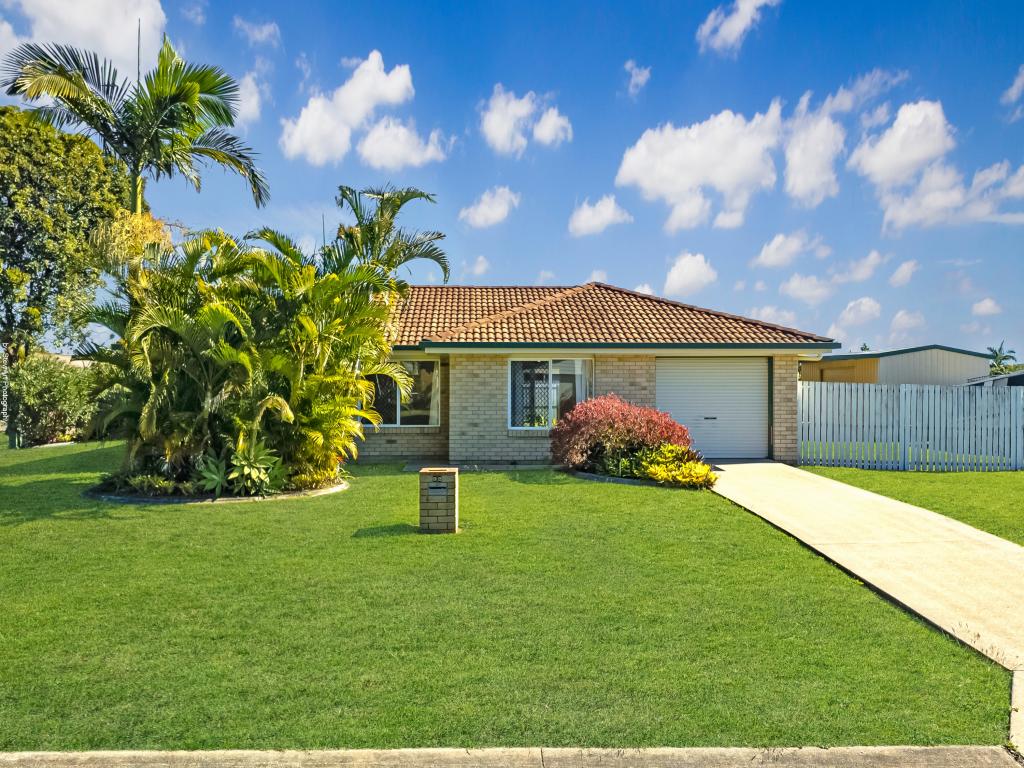 92 Chancellor Dr, Urraween, QLD 4655