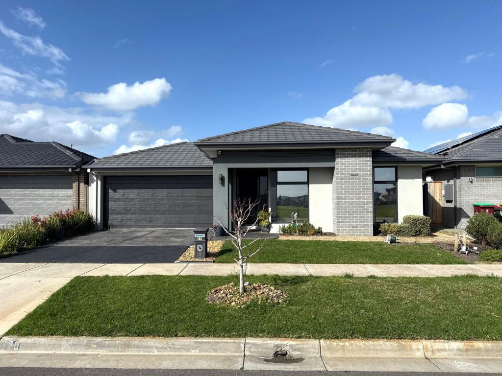 20 UNDARA RD, CLYDE NORTH, VIC 3978