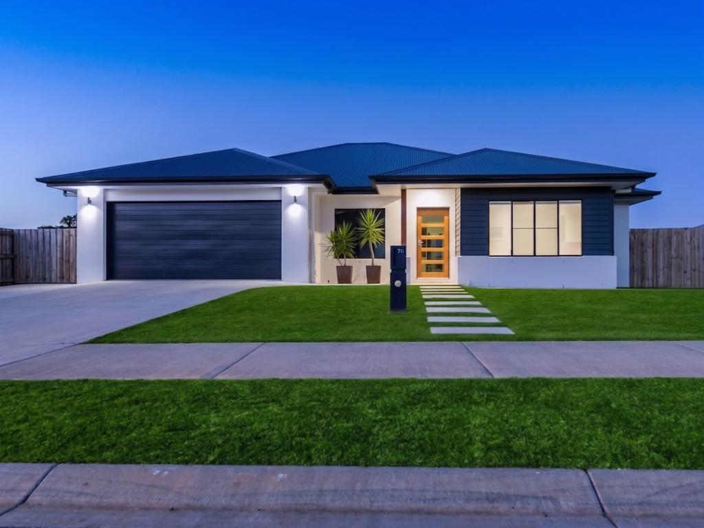 70 Parker Rd, Cannonvale, QLD 4802