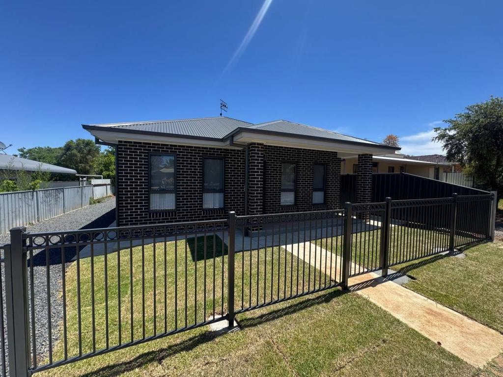44 William St, Condobolin, NSW 2877