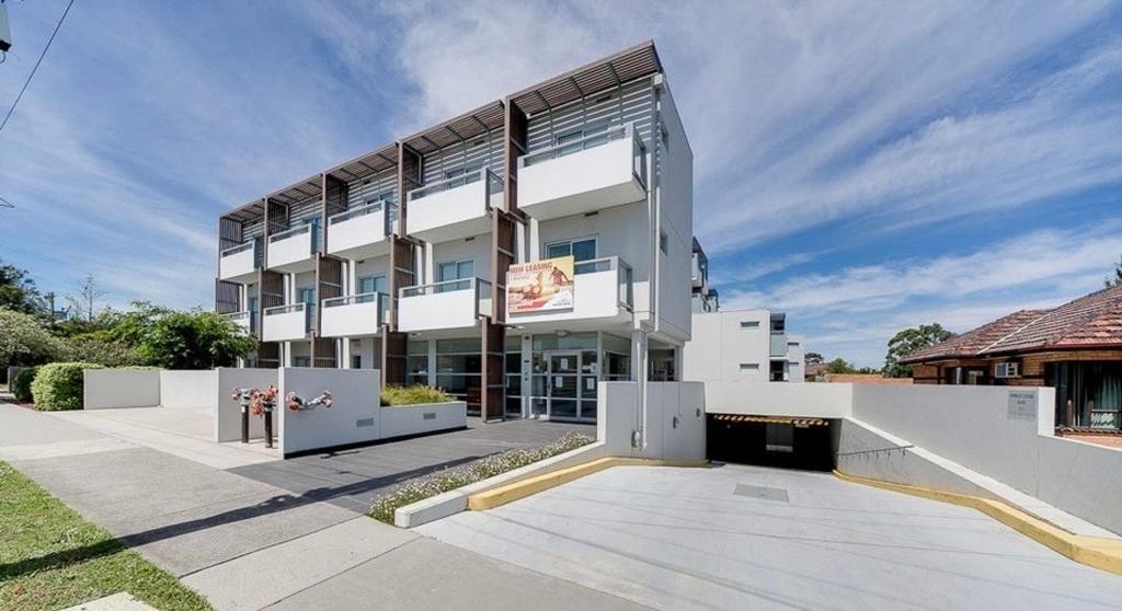 205/1728 Dandenong Rd, Clayton, VIC 3168