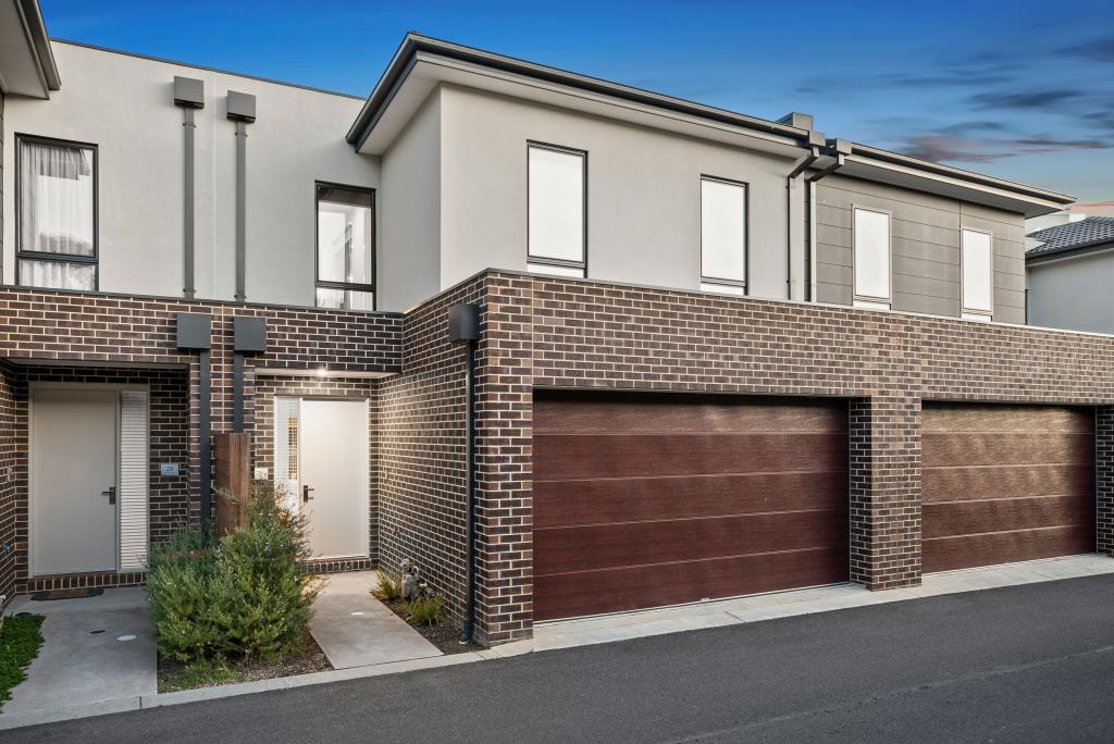26 EMICA PDE, KNOXFIELD, VIC 3180