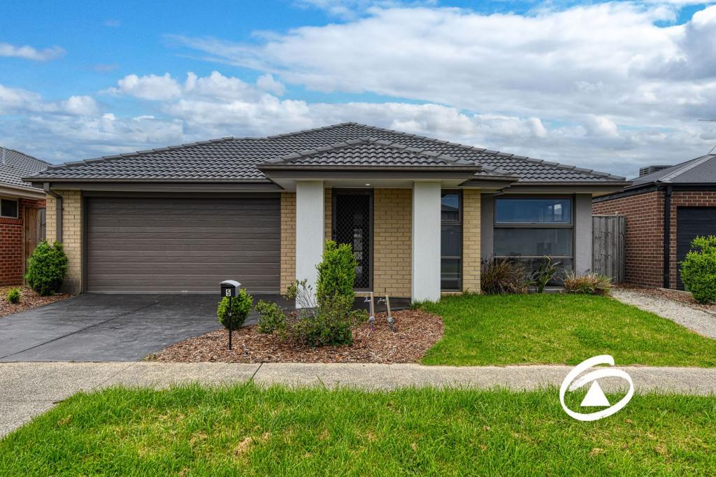 5 Ethan Ct, Pakenham, VIC 3810