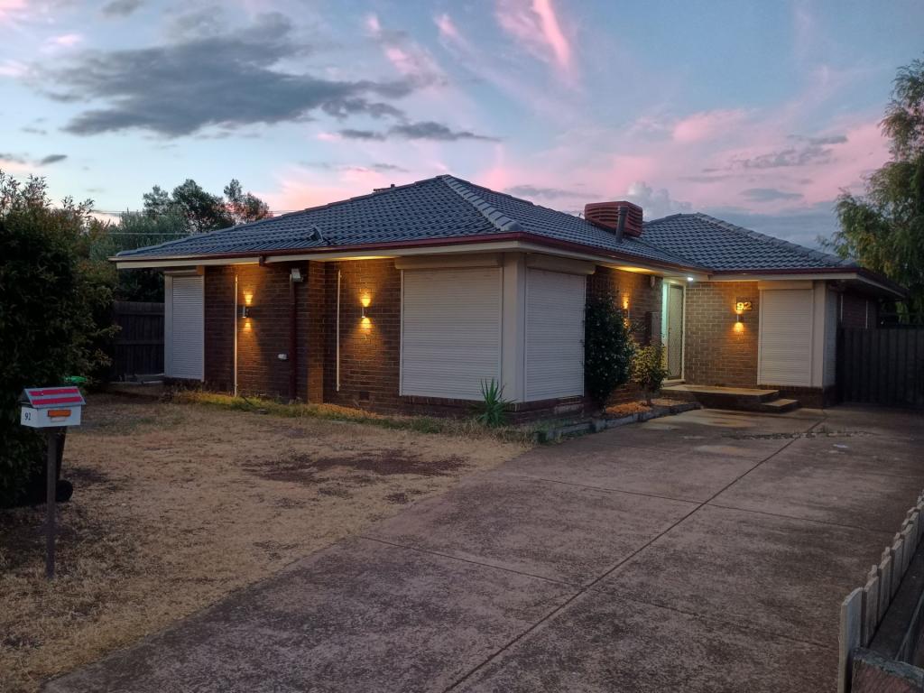 92 Brooklyn Rd, Melton South, VIC 3338