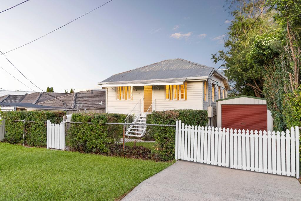 19 Jutland St, Oxley, QLD 4075