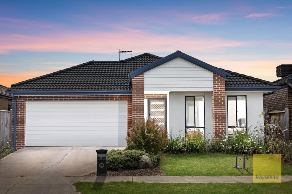 18 LAY ST, TARNEIT, VIC 3029
