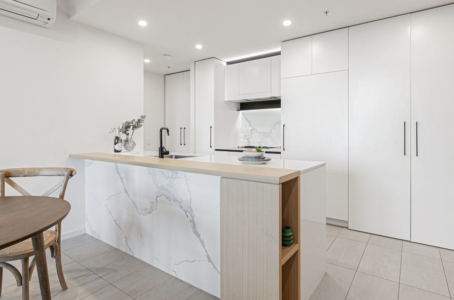 2bed/1a Lemon Tree Ave, Melrose Park, NSW 2114