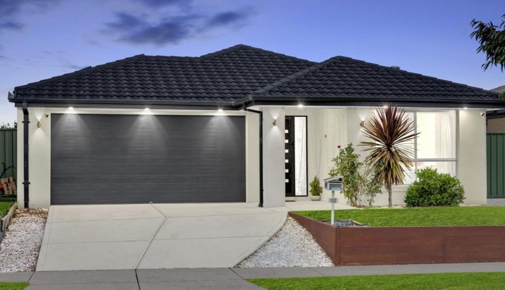 39 AMESBURY AVE, WYNDHAM VALE, VIC 3024