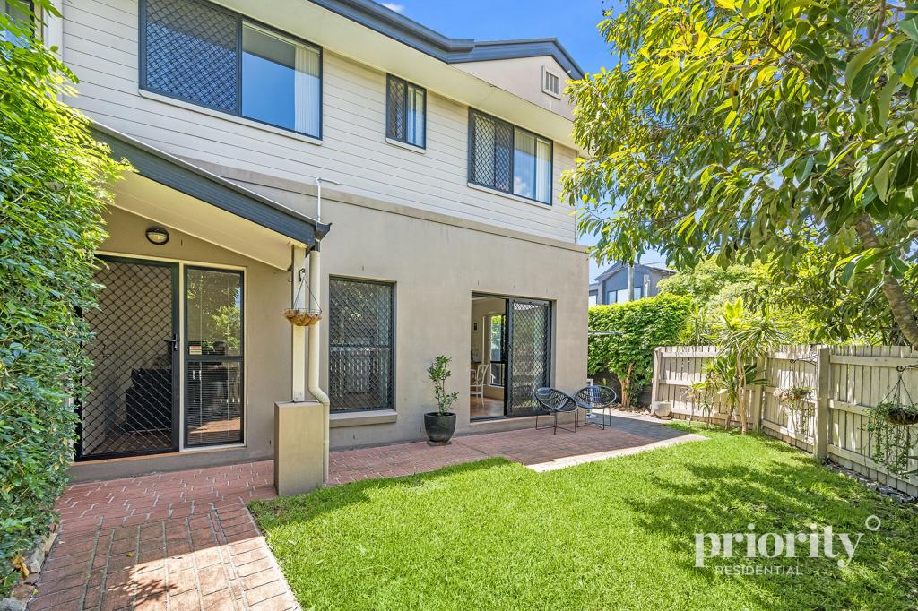 2/18 Eastleigh St, Chermside, QLD 4032