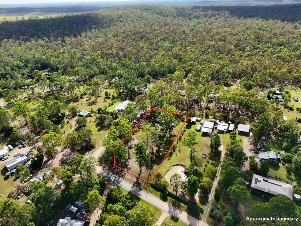 8 SARAH RD, GLENWOOD, QLD 4570