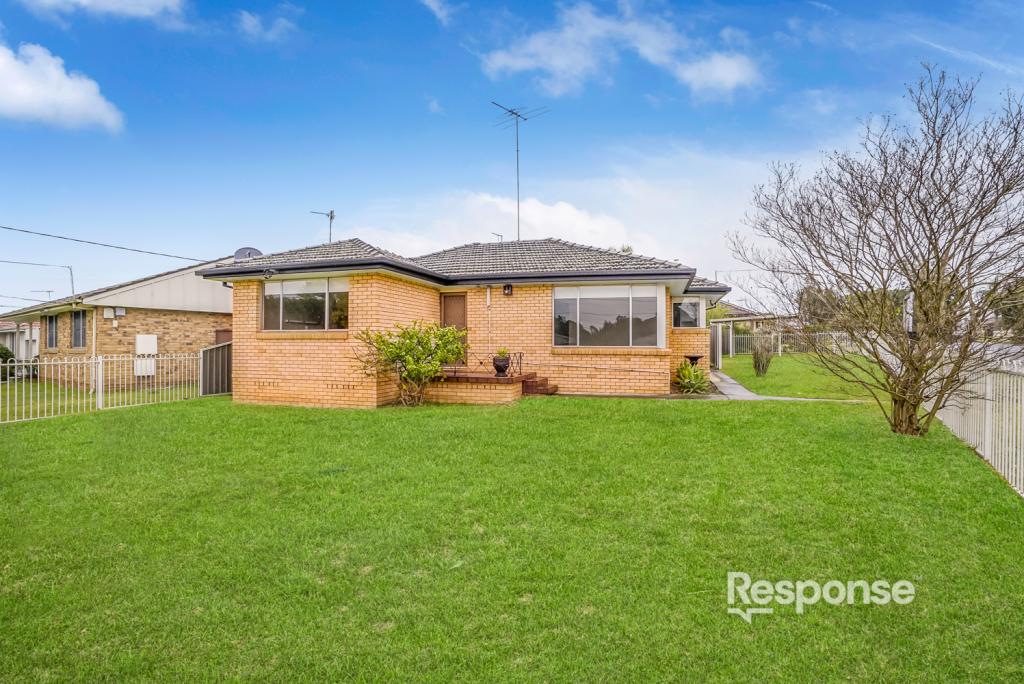 34 Milton St, Colyton, NSW 2760