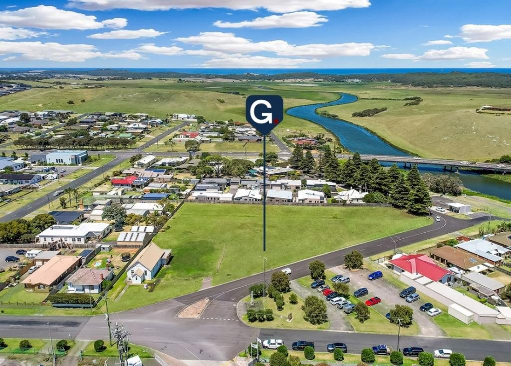 2 The Esplanade, Warrnambool, VIC 3280