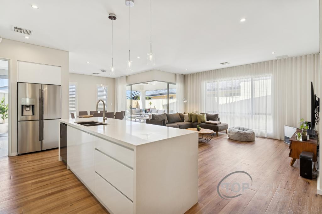 20A RIGA CRES, WILLETTON, WA 6155