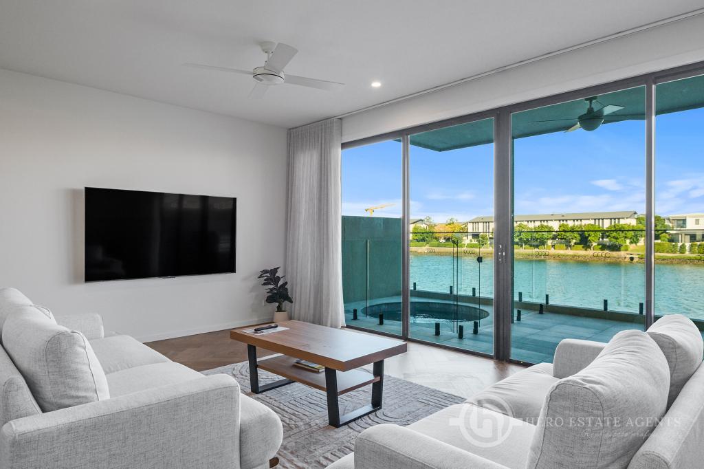 52/35 Grant Ave, Hope Island, QLD 4212