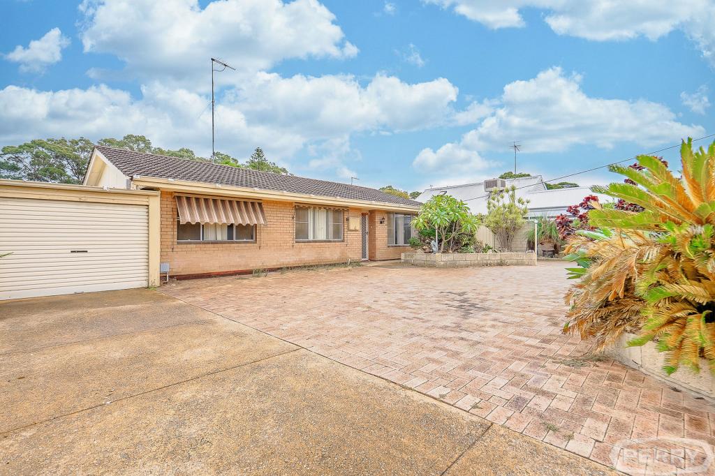 6 Moat St, Mandurah, WA 6210