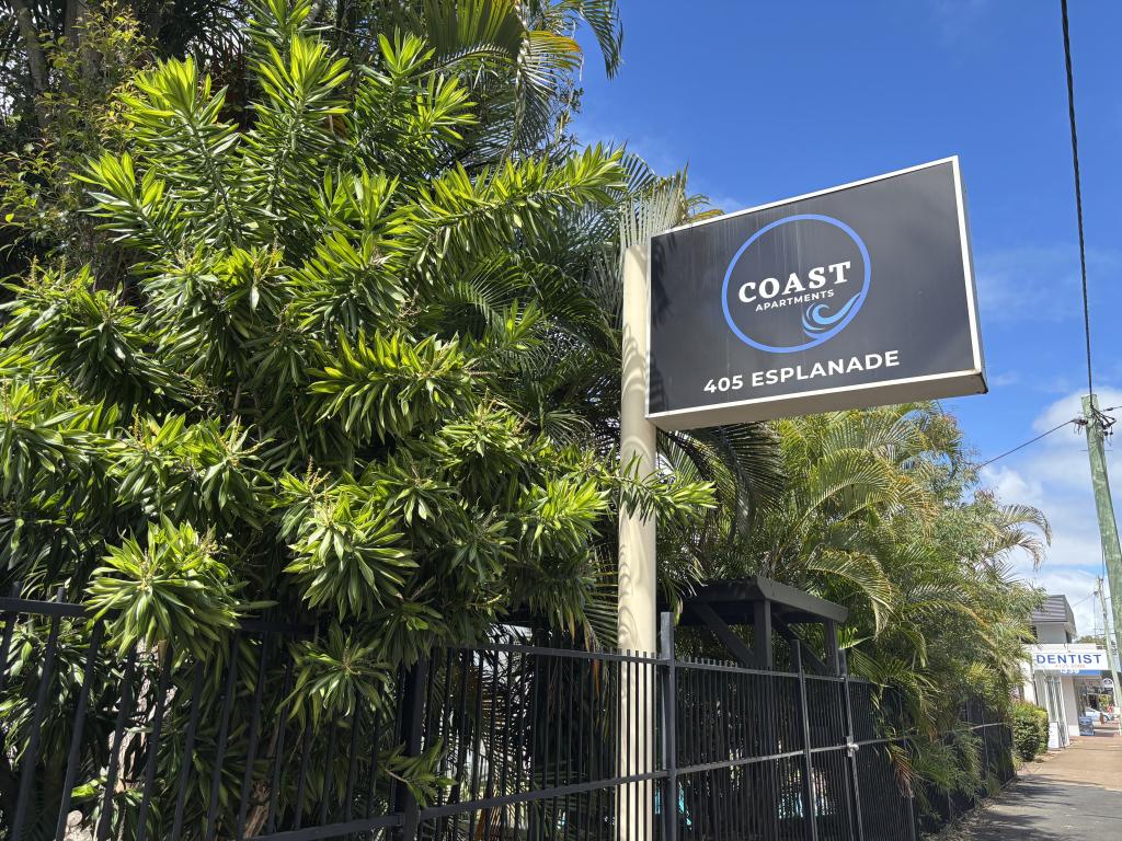 2/405 Esplanade, Torquay, QLD 4655