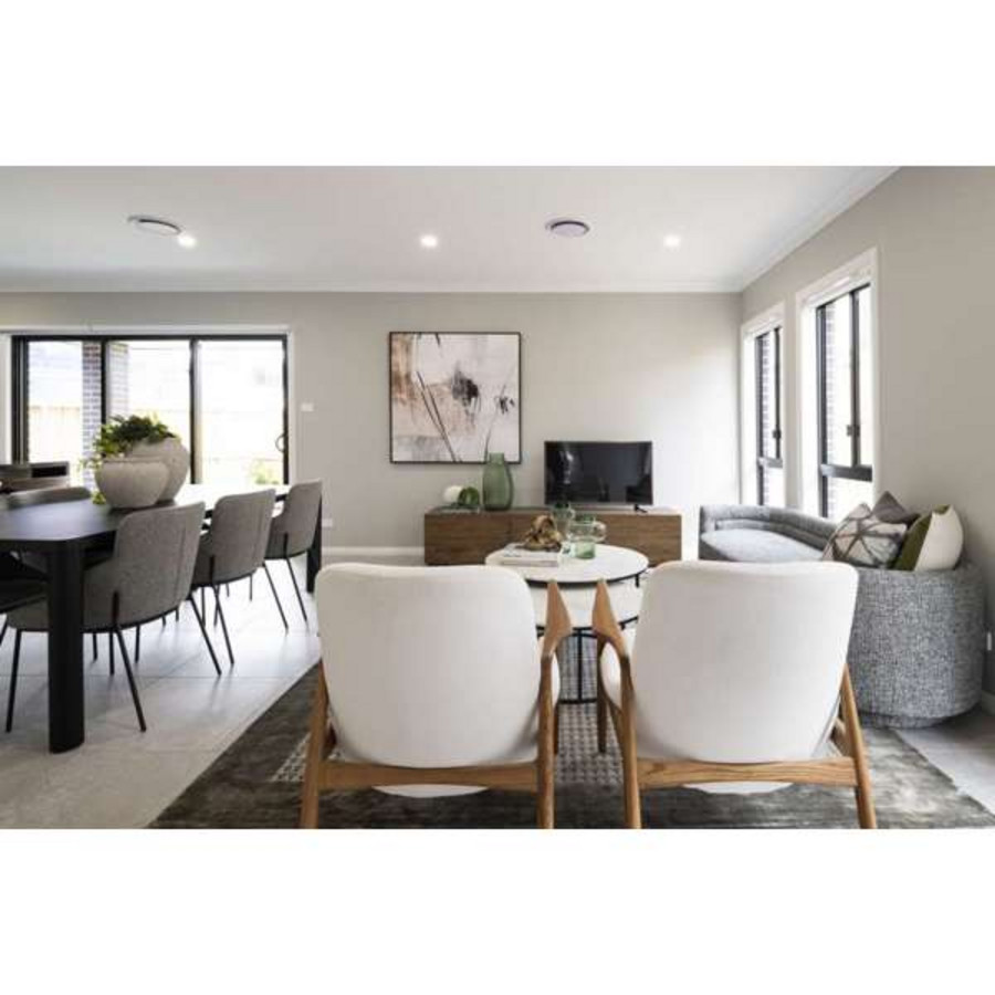 54 Holroyd St, Albion Park, NSW 2527