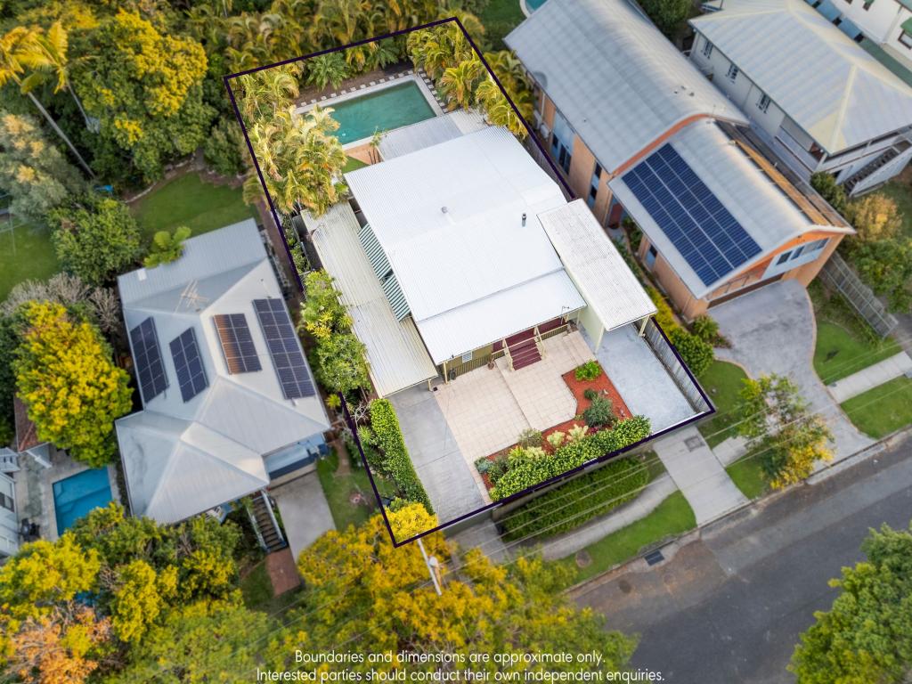 10 Disraeli St, Indooroopilly, QLD 4068