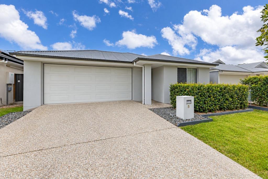 5 Maidenhair Cl, Caboolture, QLD 4510