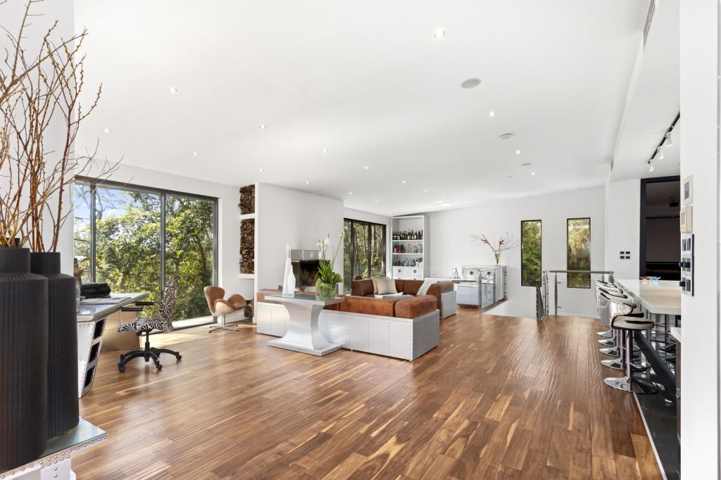 15 Barkala Rd, Bayview, NSW 2104